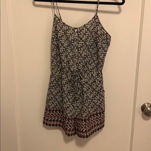 Patterned romper